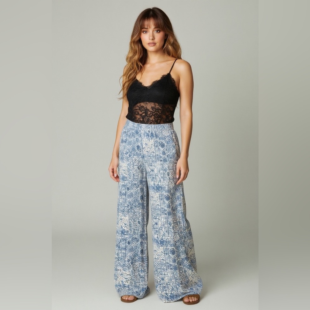 🔸Guillaume Patterned Wide-Leg Pants
